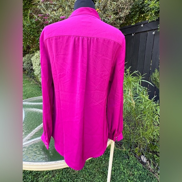 Chicos Norah Notch Neck Top - size 0 - Picture 2 of 4